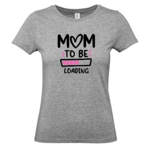 Bébé va arriver et vous avez envie d'annoncer votre grossesse de manière originale ? Découvrez la sélection de t-shirts personnalisables "Future Maman"
