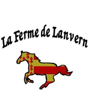 Retrouvez dans la “Boutique Club” tous les vêtements (Polos, sweats, blousons …) et goodies personnalisés aux couleurs de la ferme de Lanvern située à Plonéour-Lanvern (29720)