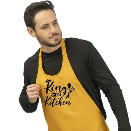 Le tablier “King of the kitchen” est une idée cadeau parfait, que l’on soit expert ou débutant en cuisine puisque l’on est le roi de la cuisine !